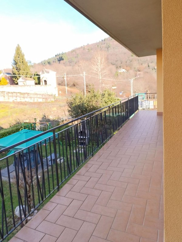 appartamento in vendita a Montegrino Valtravaglia
