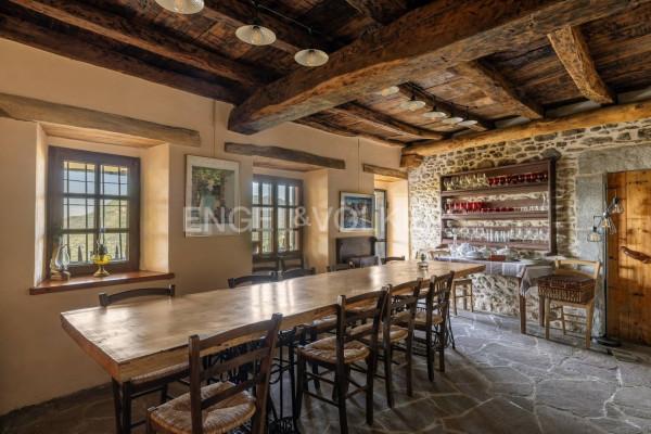 casa indipendente in vendita a Montegrino Valtravaglia