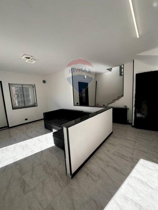 casa indipendente a Montegrino Valtravaglia in zona Bosco Valtravaglia