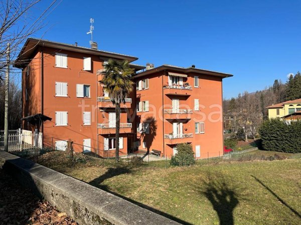 appartamento in vendita a Montegrino Valtravaglia