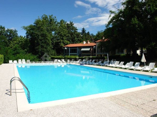 appartamento in vendita a Montegrino Valtravaglia in zona Bosco Valtravaglia