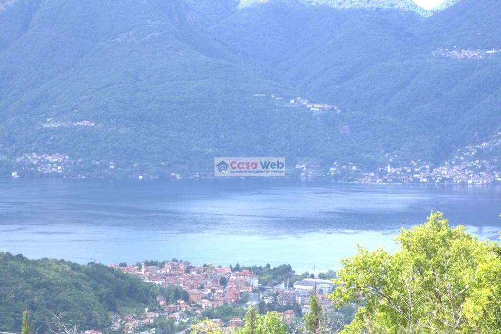 casa indipendente in vendita a Montegrino Valtravaglia
