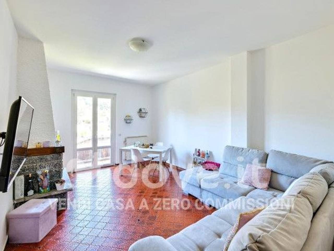 appartamento in vendita a Montegrino Valtravaglia in zona Pivetta
