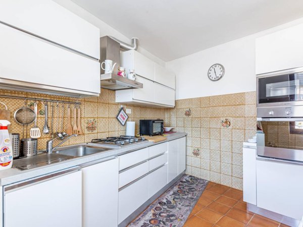 appartamento in vendita a Montegrino Valtravaglia in zona Bosco Valtravaglia