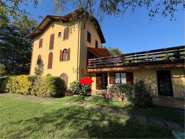 appartamento in vendita a Montegrino Valtravaglia in zona Bosco Valtravaglia