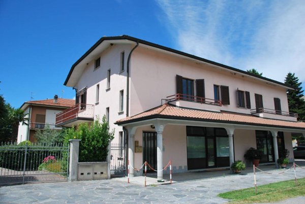 appartamento in vendita a Monvalle