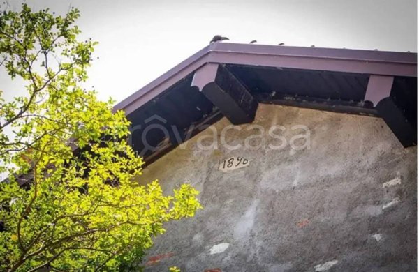 casa indipendente in vendita a Monvalle