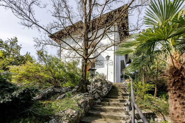 casa indipendente in vendita a Monvalle