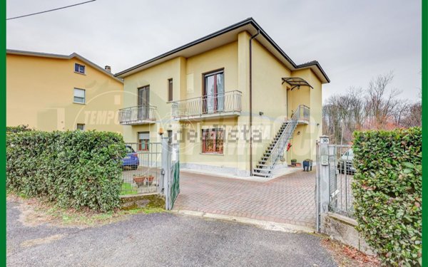 appartamento in vendita a Monvalle