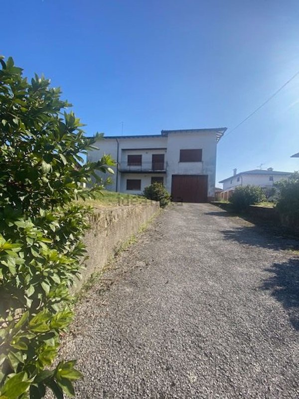 casa indipendente in vendita a Monvalle