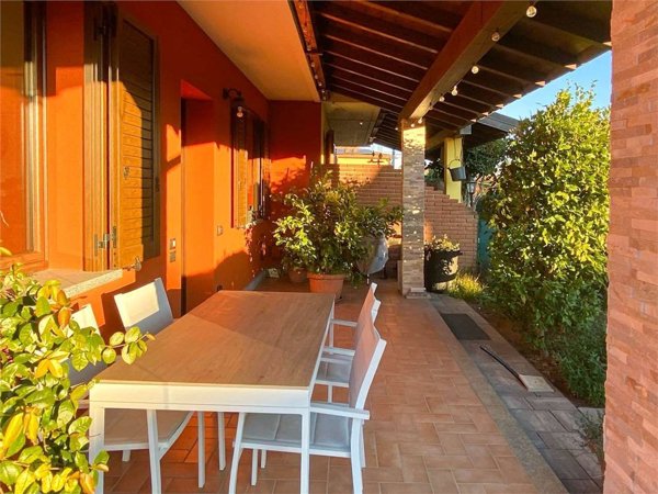 casa indipendente in vendita a Monvalle