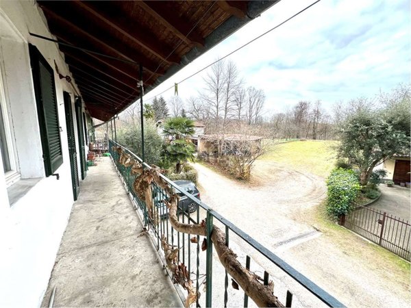 casa indipendente in vendita a Monvalle