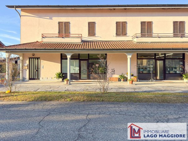 ufficio in vendita a Monvalle