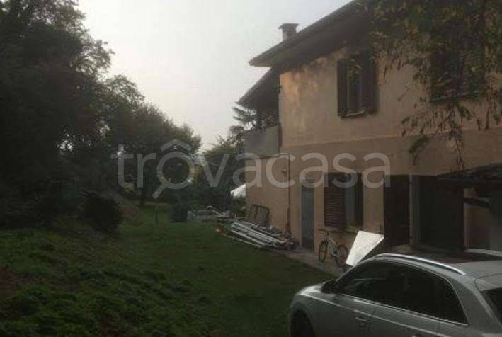 casa indipendente in vendita a Monvalle