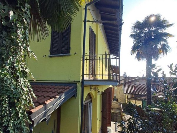 casa indipendente in vendita a Monvalle