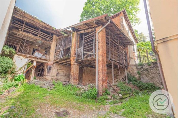 casale in vendita a Morazzone