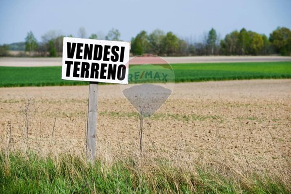 terreno agricolo in vendita a Morazzone