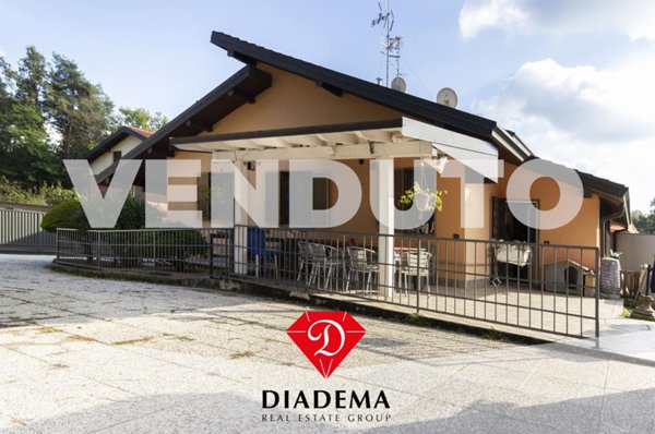 casa indipendente in vendita a Morazzone