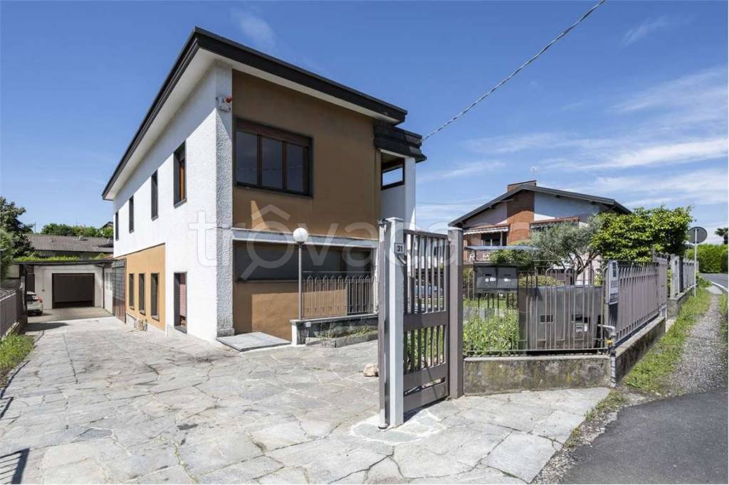 appartamento in vendita a Morazzone