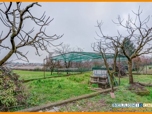 casa indipendente in vendita a Morazzone