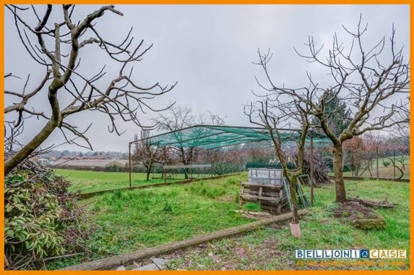 casa indipendente in vendita a Morazzone