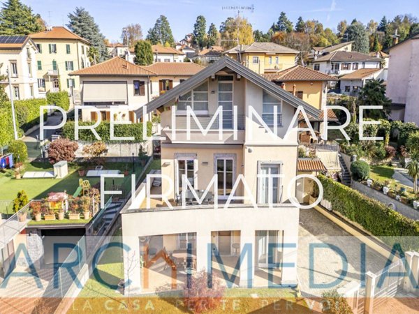 casa indipendente in vendita a Morazzone