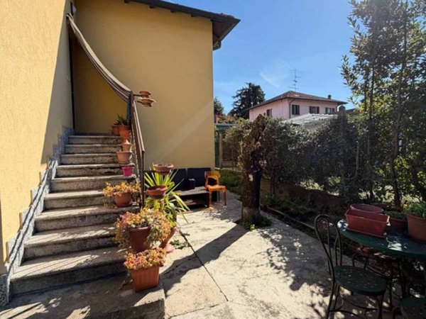 casa indipendente in vendita a Morazzone