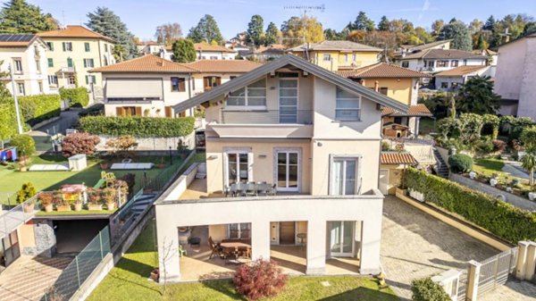 casa indipendente in vendita a Morazzone