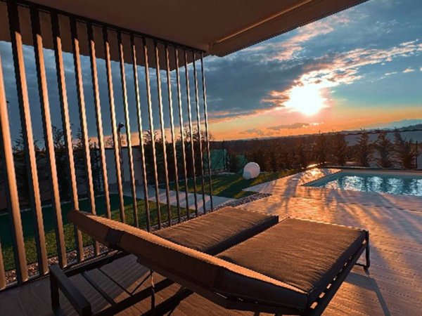 casa indipendente in vendita a Mornago in zona Vinago