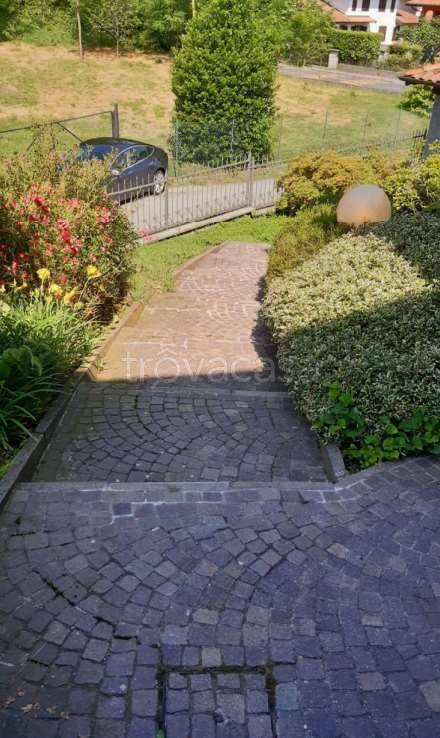 casa indipendente in vendita a Mornago
