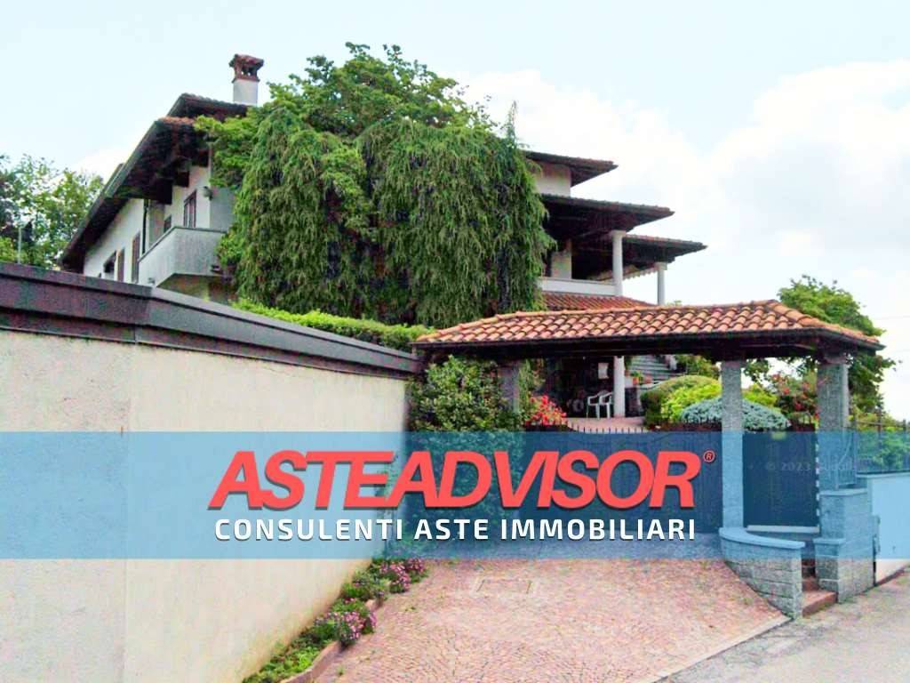 casa indipendente in vendita a Mornago in zona Crugnola