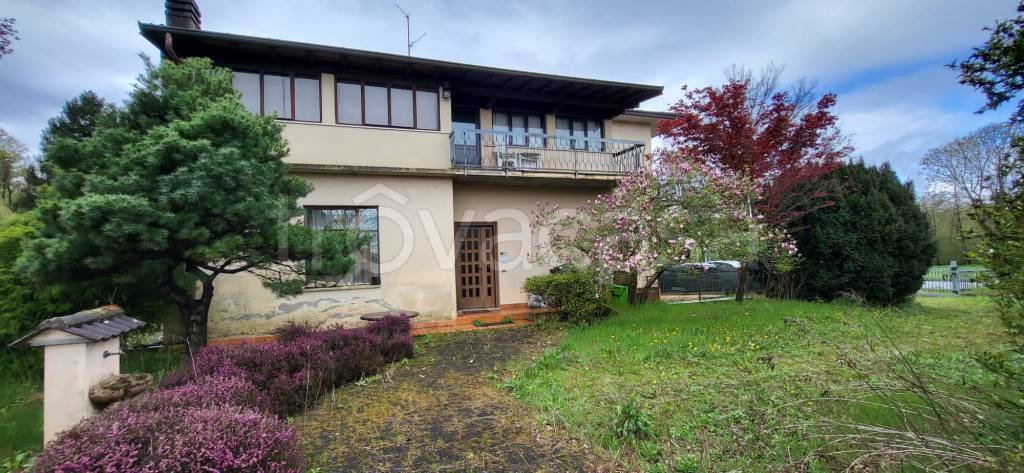 casa indipendente in vendita a Mornago