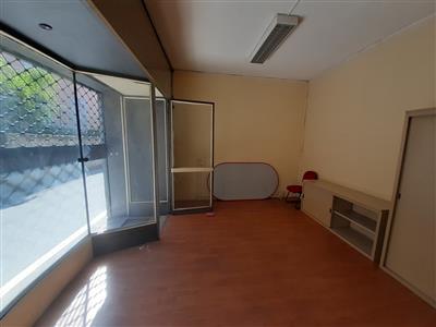 negozio in vendita a Mornago