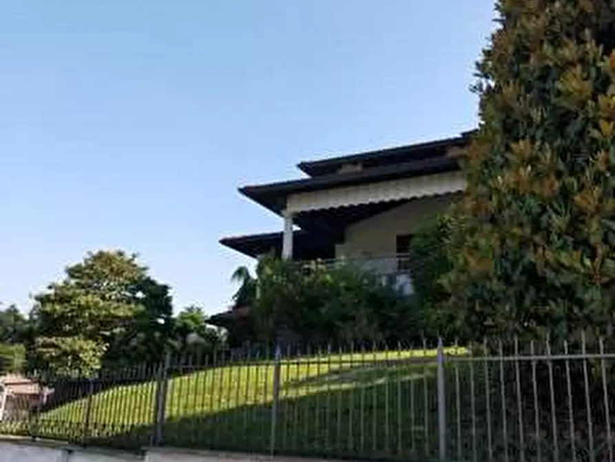 casa indipendente in vendita a Mornago