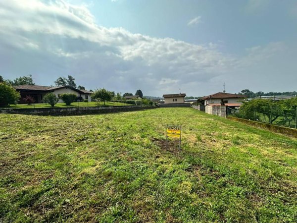 terreno agricolo in vendita a Mornago
