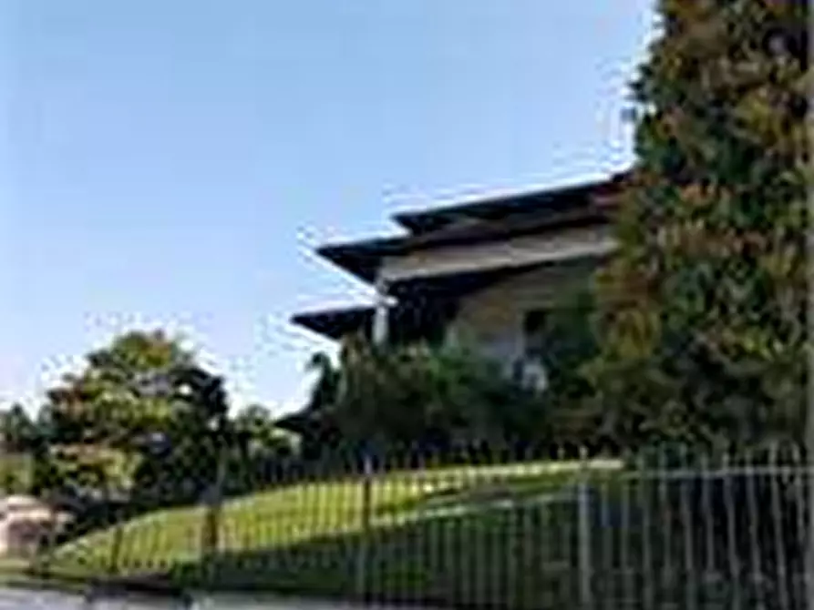 casa indipendente in vendita a Mornago in zona Crugnola