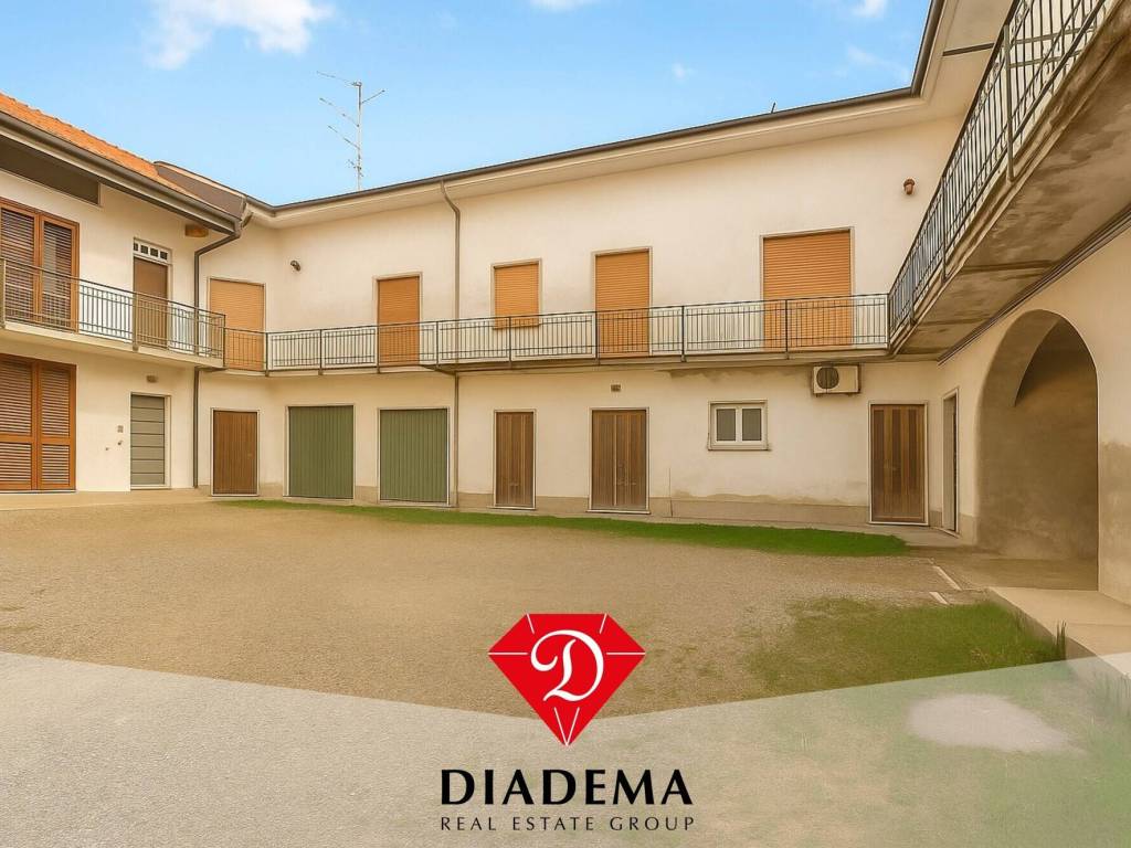 appartamento in vendita a Mornago in zona Montonate