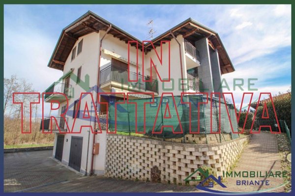appartamento in vendita a Mornago in zona Crugnola