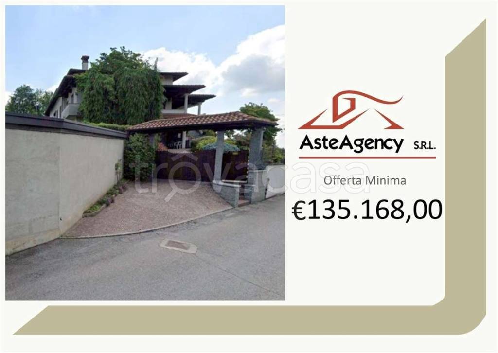 casa indipendente in vendita a Mornago in zona Crugnola