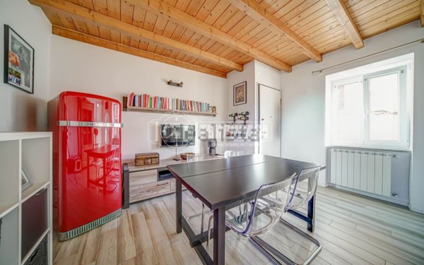 appartamento in vendita a Mornago in zona Montonate