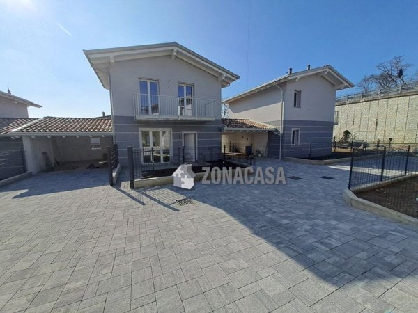 casa indipendente in vendita a Mornago