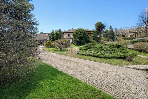 casa indipendente in vendita a Mornago