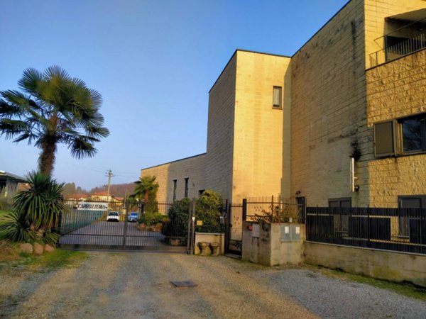 ufficio in vendita a Mornago