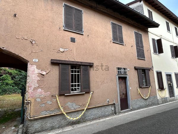 casa semindipendente in vendita a Mornago