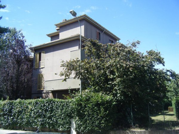 appartamento in vendita ad Oggiona con Santo Stefano in zona Santo Stefano