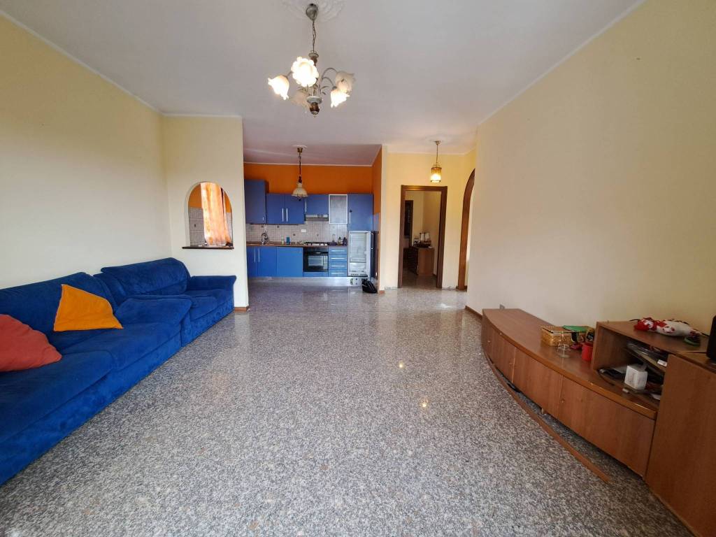 appartamento in vendita ad Oggiona con Santo Stefano