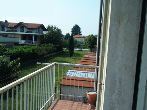 appartamento in vendita ad Oggiona con Santo Stefano in zona Santo Stefano