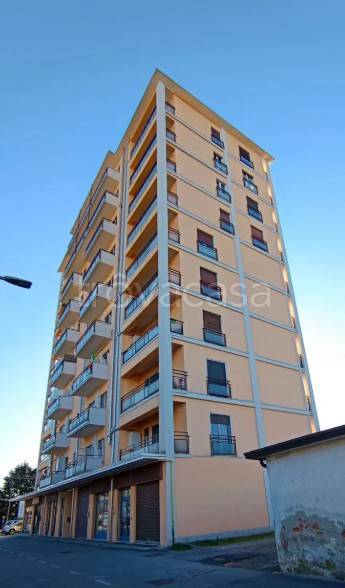 appartamento in vendita ad Oggiona con Santo Stefano