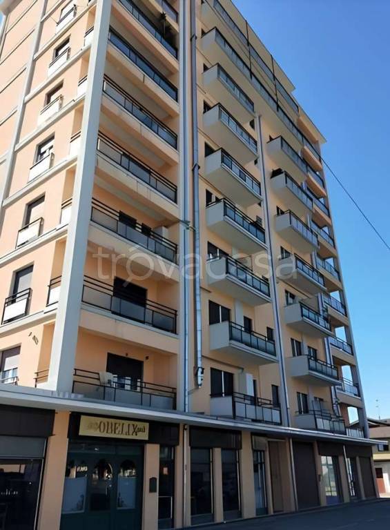 appartamento in vendita ad Oggiona con Santo Stefano in zona Santo Stefano