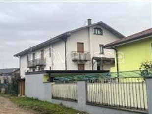 appartamento in vendita ad Oggiona con Santo Stefano in zona Santo Stefano